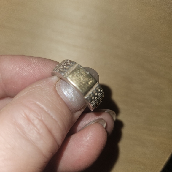 Silver and gold ring - Picture 3 of 6